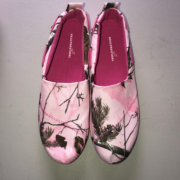 Real Tree Camo Shoes - Picture 2 of 4